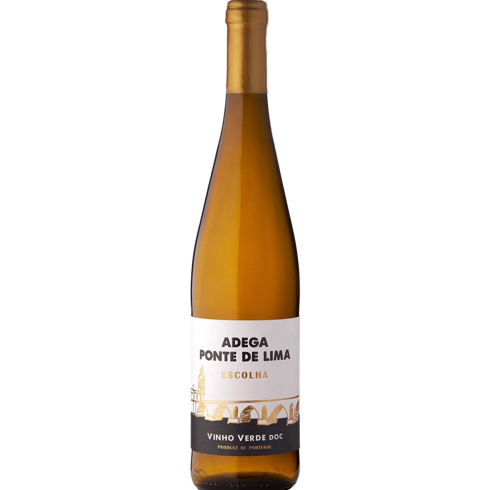 White Green Wine from Ponte de Lima, Loureiro and Trajadura
