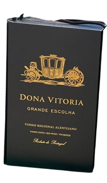 Dona Vitória Grande Escolha Red Wine Set