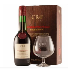 Aguardente Velha Reserva CR&F