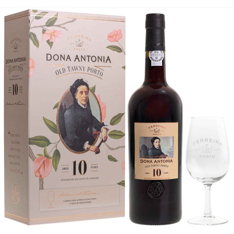 Porto Tawny Ferreira 10 ans d'âge, servi avec un verre